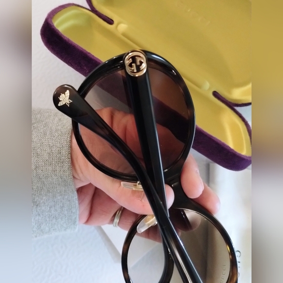 Gucci Sunglasses GG Bees - Picture 5 of 11
